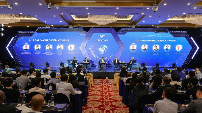 Những nhà khoa học hàng đầu thế giới sẽ có mặt tại Việt Nam để cùng bàn luận về những đổi mới khoa học trong Tuần lễ Khoa học Công nghệ VinFuture 2025 .