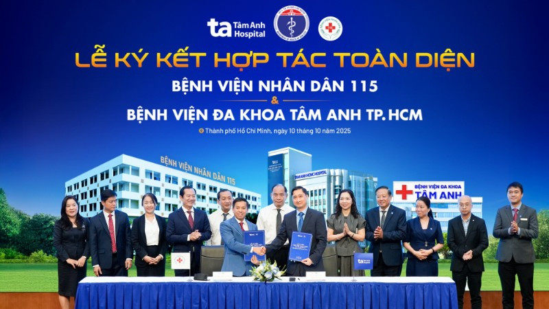 Lễ ký kết có sự chứng kiến của Phó Giáo sư, Tiến sĩ Tăng Chí Thượng - Giám đốc Sở Y tế Thành phố Hồ Chí Minh; Phó Giáo sư, Tiến sĩ Nguyễn Anh Dũng - Phó Giám đốc Sở Y tế Thành phố Hồ Chí Minh cùng lãnh đạo hai bệnh viện.