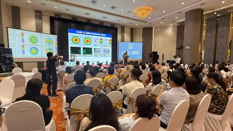 Nhiều kiến thức về nhãn khoa được chia sẻ tại Hội nghị Nhãn khoa 2025.