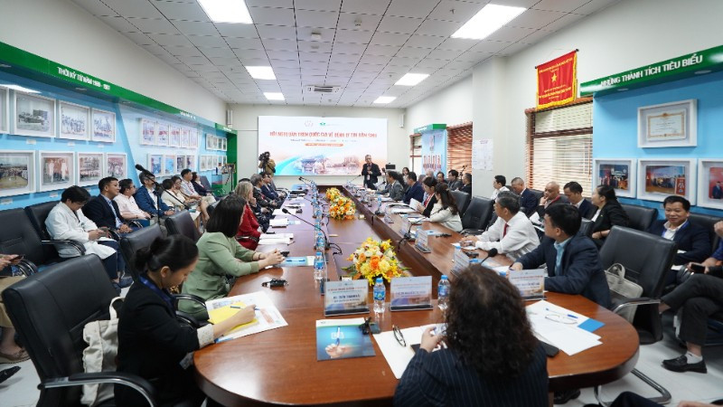 Hội nghị bàn tròn quốc gia đầu tiên về bệnh tim bẩm sinh và tim trẻ em.