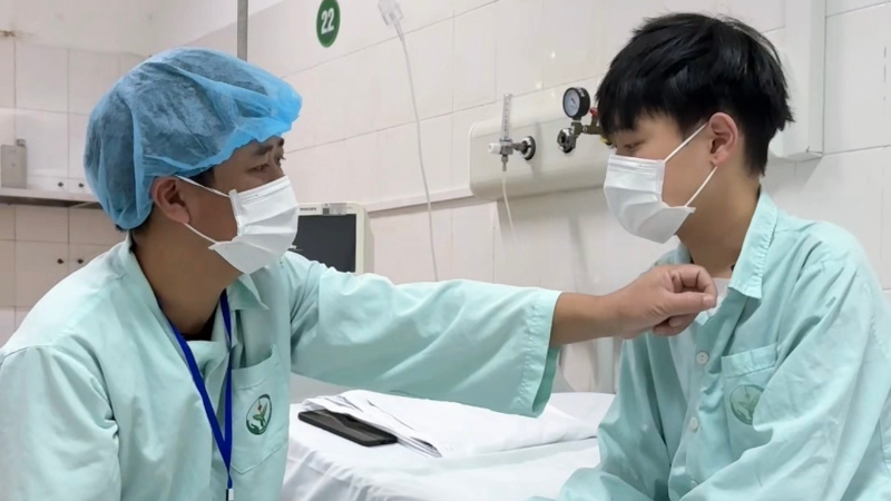 Phạm Quang Anh đã được hồi sinh nhờ trái tim hiến tặng.