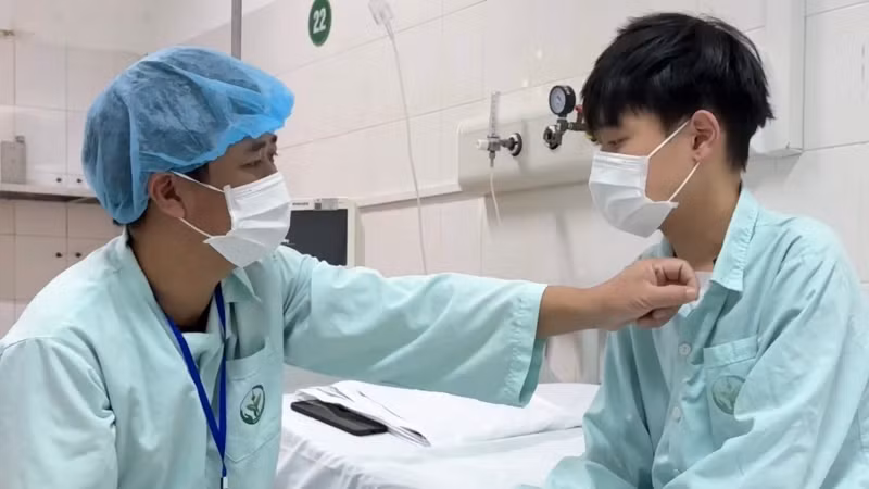 Phạm Quang Anh đã được hồi sinh nhờ trái tim hiến tặng.