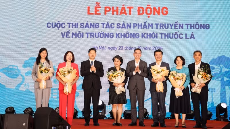 Các thành viên Ban giám khảo cuộc thi.