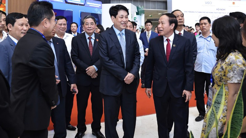 Chủ tịch nước Lương Cường dự Hội nghị Xúc tiến đầu tư Hải Phòng.