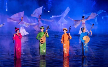 Một cảnh trong vở diễn "Tinh hoa Bắc Bộ" mang đậm bản sắc văn hóa Việt Nam. (Ảnh Ban tổ chức)