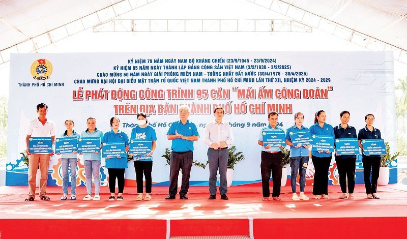 Liên đoàn Lao động Thành phố Hồ Chí Minh phát động xây mới và sửa chữa các “Mái ấm công đoàn” cho công đoàn viên có hoàn cảnh khó khăn trên địa bàn thành phố.