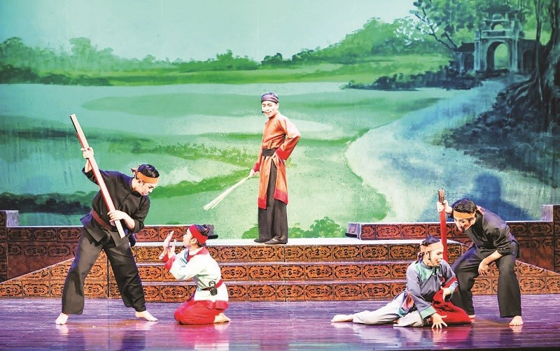 Các vở chèo cổ của Nhà hát Chèo Hà Nội thu hút nhiều tầng lớp khán giả.
