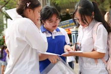 Thí sinh tại Kỳ thi tuyển sinh vào lớp 10 THPT của Hà Nội năm 2025. (Ảnh: ĐẠI THẮNG)
