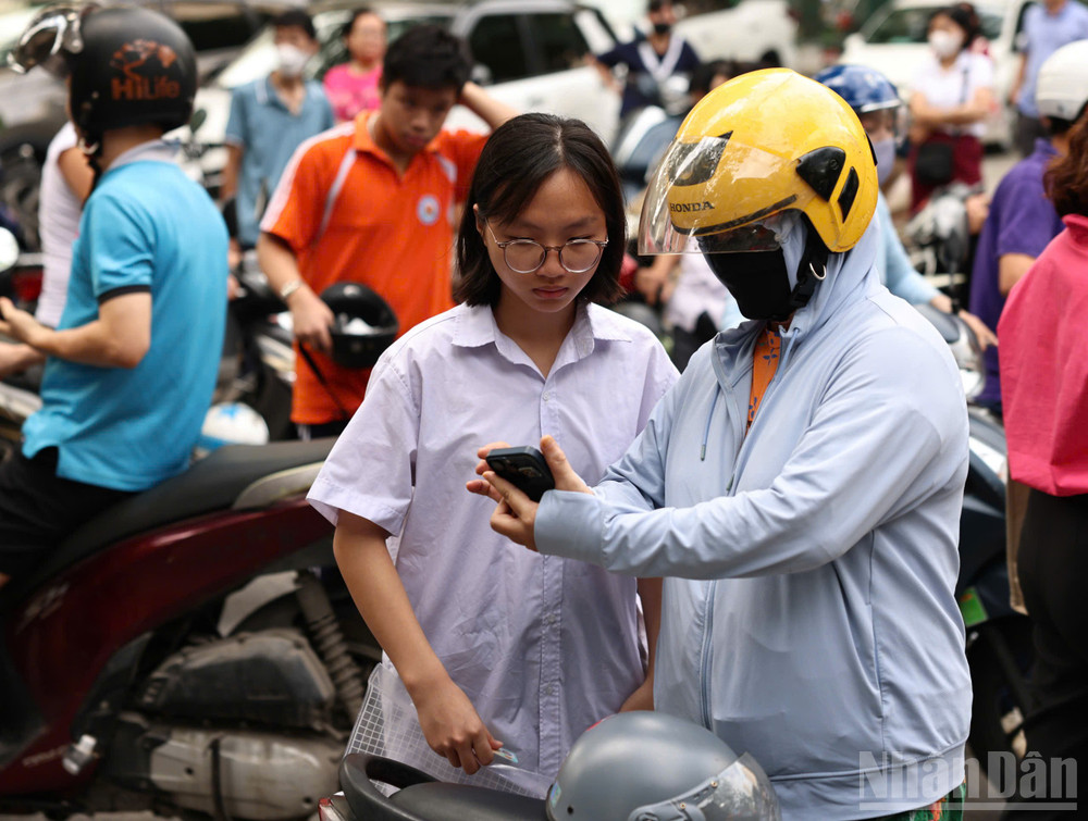 ndo_br_5fb546893325877bde3410.jpg