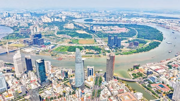 Thành phố Hồ Chí Minh được kỳ vọng thu hút mạnh mẽ nguồn vốn tài chính xanh phục vụ tăng trưởng kinh tế giai đoạn mới (Ảnh TÙNG ANH)