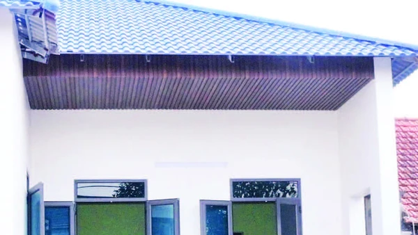 Ngôi nhà mới của gia đình bà Trần Thị Sa, xã Nam Lý, tỉnh Ninh Bình vừa được hoàn thành nhờ chương trình xóa nhà dột nát của tỉnh.