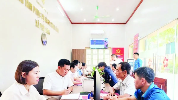 Trung tâm Phục vụ hành chính công xã Phú Long, tỉnh Ninh Bình. (Ảnh ĐÀO PHƯƠNG)