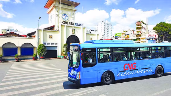 Xe buýt chạy bằng khí CNG.