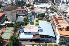 Công viên nước Đại Thế Giới được khai thác vào năm 1999, có diện tích khoảng 4.000m², từng được xem là một trong những điểm vui chơi dưới nước hiện đại bậc nhất Thành phố Hồ Chí Minh thời bấy giờ.