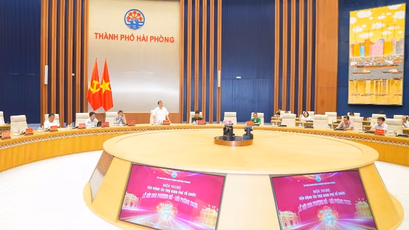 Ủy ban nhân dân thành phố Hải Phòng tổ chức hội nghị vận động doanh nghiệp tham gia tài trợ tổ chức Lễ hội Hoa phượng đỏ - Hải Phòng năm 2026.