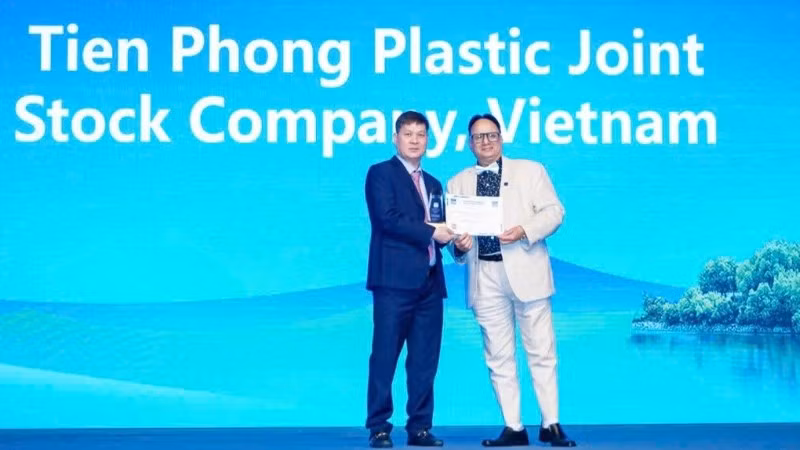 Tại Lễ trao Giải thưởng Chất lượng Quốc tế châu Á-Thái Bình Dương (GPEA 2025) được tổ chức tại Trung tâm Hội nghị Quốc tế Bắc Kinh (Trung Quốc), Nhựa Tiền Phong vinh dự nhận Giải thưởng với cấp độ World Class (mức cao nhất).