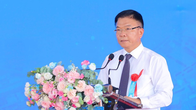 Phó Thủ tướng Chính phủ Lê Thành Long phát biểu tại lễ khởi công dự án. img-2025-06-23-130358.jpg