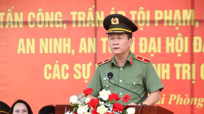 Thiếu tướng Bùi Quang Bình, Giám đốc Công an thành phố Hải Phòng phát lệnh ra quân. binh-gd-3048.jpg