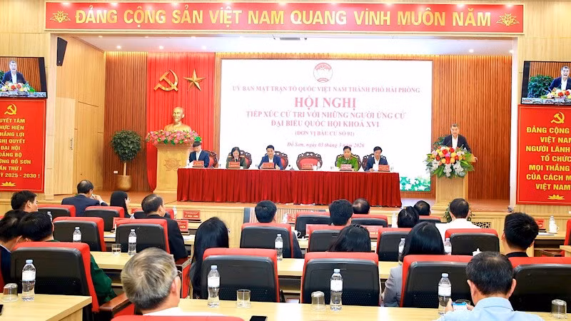 Quang cảnh buổi tiếp xúc cử tri tại phường Đồ Sơn, Hải Phòng. (Ảnh: DUY THÍNH)