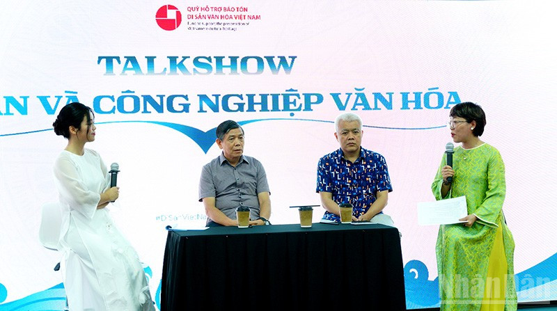 Các đại biểu tham gia Tọa đàm mở ra nhiều hướng tiếp cận mới mẻ trong công tác bảo tồn và phát huy giá trị di sản văn hóa trong thời đại số. ndo_br_toa-dam-2.jpg