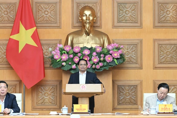 Thủ tướng Chính phủ Phạm Minh Chính chủ trì Phiên họp thứ 22 của Ban Chỉ đạo Nhà nước về các dự án, công trình giao thông trọng điểm. (Ảnh: Trần Hải)