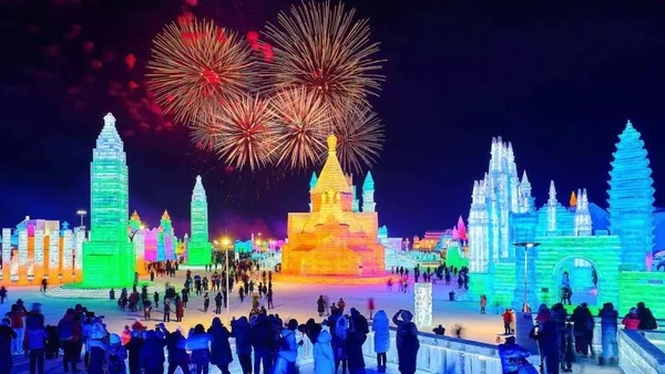 [Video] Du lịch mùa đông bùng nổ ở “thành phố băng” Cáp Nhĩ Tân