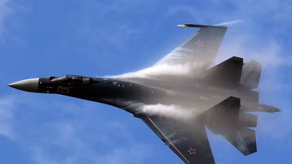 [Video] Nga tăng cường sức mạnh không quân với lô tiêm kích đa năng Su-35S mới 