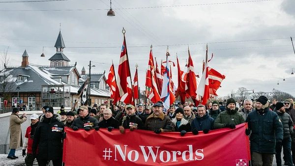 [Video] Cựu chiến binh Đan Mạch tuần hành phản đối Tổng thống Mỹ D. Trump