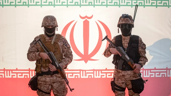 [Video] Tranh cãi quanh thông tin Iran bắt giữ nhiều lính Mỹ