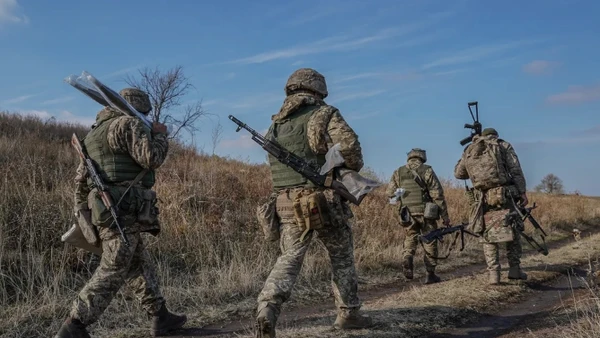 [Video] Ukraine rút khỏi tỉnh miền đông Donetsk sau nhiều tuần giao tranh dữ dội