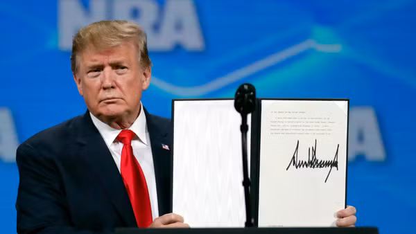 [Video] Chữ ký Tổng thống Mỹ D. Trump sẽ xuất hiện trên tờ USD