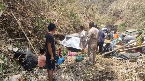 [Video] Bom rơi lạc xuống lãnh thổ, Thái Lan sơ tán dân khẩn cấp