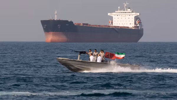 [Video] EU mở rộng trừng phạt Iran liên quan tới Eo biển Hormuz
