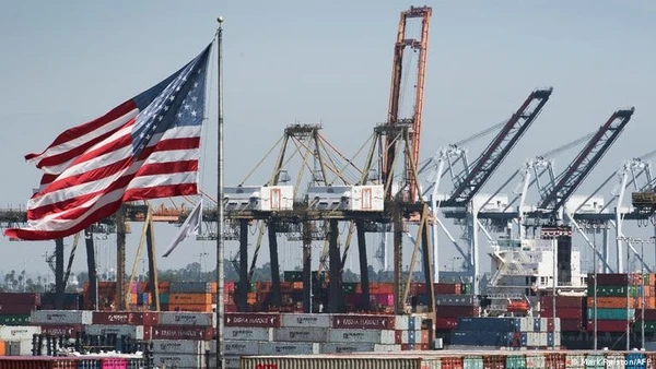 [Video] Mỹ dừng thu thuế đối ứng, căng thẳng thương mại chưa chấm dứt