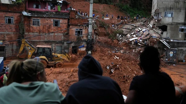 [Video] Ít nhất 28 người thiệt mạng do lũ lụt, Brazil tuyên bố tình trạng thảm họa