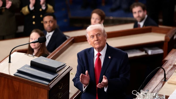 [Video] Thông điệp Liên bang 2026: Tổng thống Mỹ D. Trump tuyên bố “thời đại hoàng kim”