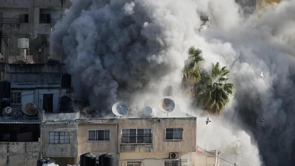 [Video] Israel nối lại các cuộc không kích vào Dải Gaza