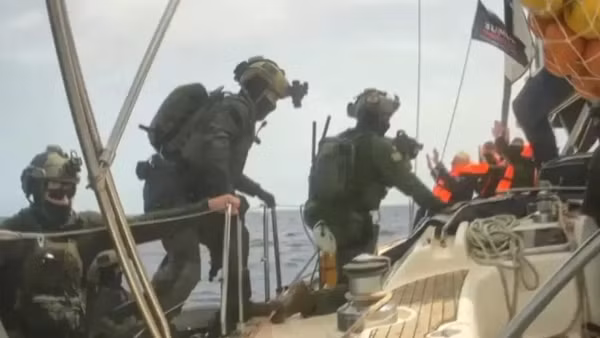 [Video] Gần 100 nhà hoạt động nhân đạo bị Israel bắt giữ trên biển