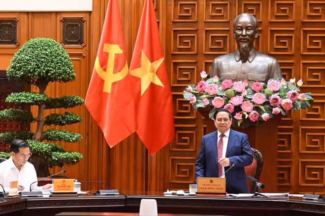 Thủ tướng Phạm Minh Chính phát biểu chỉ đạo tại cuộc họp Tổ công tác bảo đảm an ninh năng lượng.