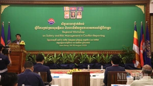 Hơn 30 nhà báo, phóng viên châu Á tham dự Hội thảo. (Ảnh: HUY VŨ)