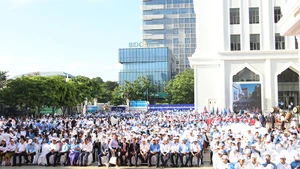 Lễ kỷ niệm 74 năm Ngày thành lập Đảng Nhân dân Campuchia diễn ra tại Cung 7/1 ở Thủ đô Phnom Penh.