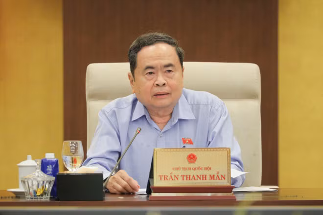 Chủ tịch Quốc hội Trần Thanh Mẫn nêu ý kiến tại phiên họp. (Ảnh: DUY LINH)