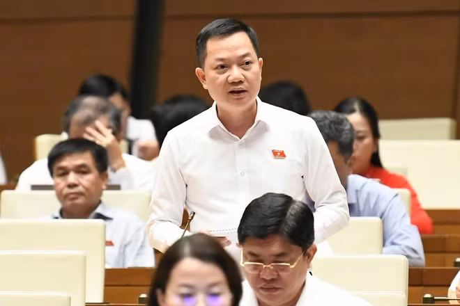 Kỳ họp không thường lệ thứ nhất: Kiến tạo môi trường thể chế hiện đại, ổn định, dẫn dắt sự phát triển
