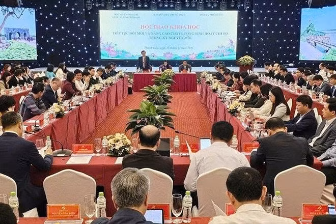 Hội thảo khoa học “Tiếp tục đổi mới, nâng cao chất lượng sinh hoạt chi bộ trong kỷ nguyên mới” diễn ra tại Thanh Hóa. (Ảnh MAI LUẬN)