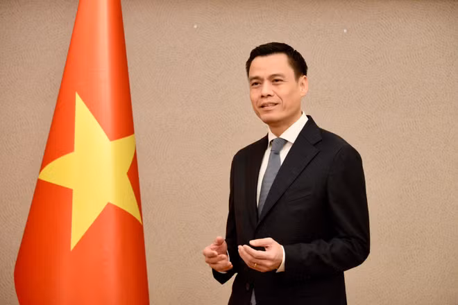 Thứ trưởng Ngoại giao Đặng Hoàng Giang.