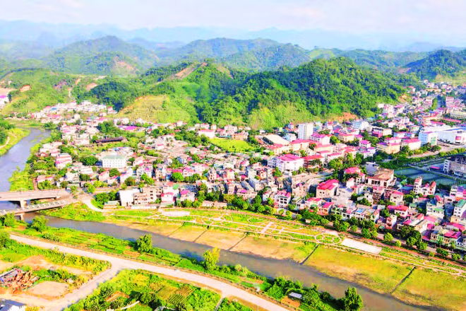 Một góc đô thị phường Bắc Kạn. (Ảnh: TUẤN SƠN)