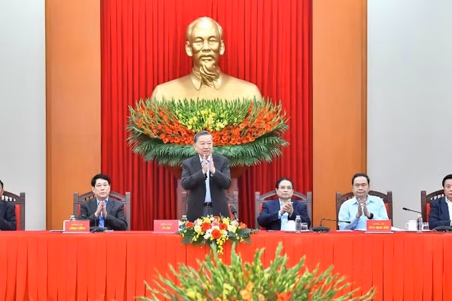 Tổng Bí thư Tô Lâm phát biểu tại phiên họp Tiểu ban Văn kiện Đại hội XIV của Đảng. (Ảnh: ĐĂNG KHOA)