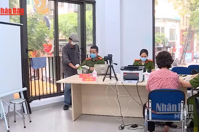 [Video] 4 độ tuổi phải đổi thẻ căn cước trong năm 2026