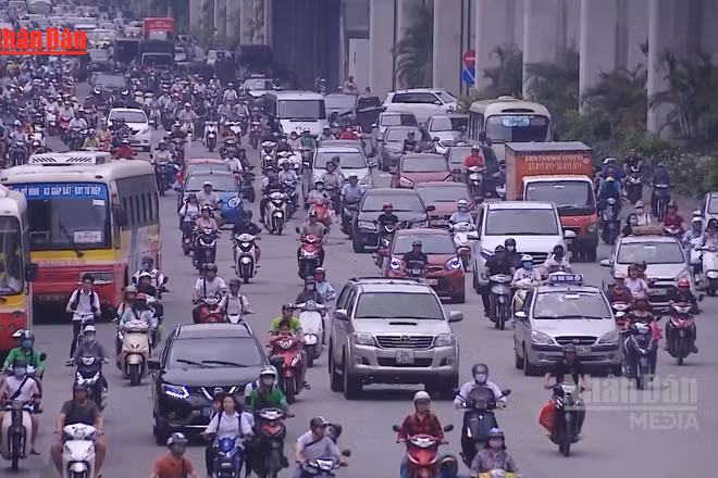 [Video] Xe máy sẽ phải kiểm định khí thải từ 30/6