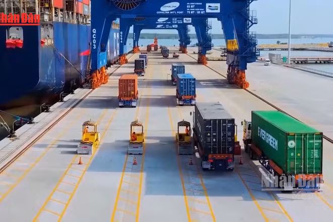 [Video] Chuyển dịch nhanh cơ cấu kinh tế – động lực cho mục tiêu tăng trưởng hai con số